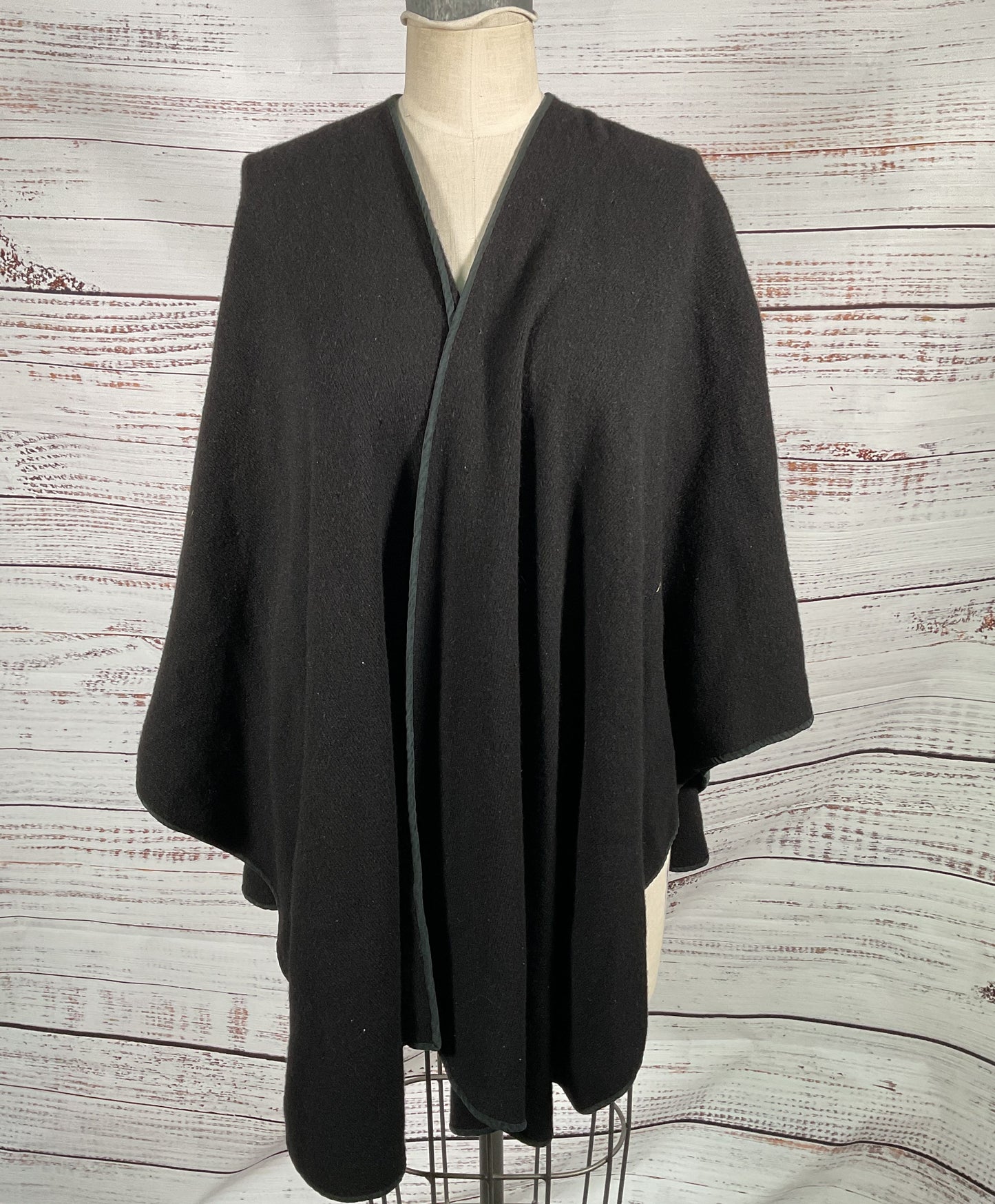N.Peal Cashmere Oversized Poncho Black OS