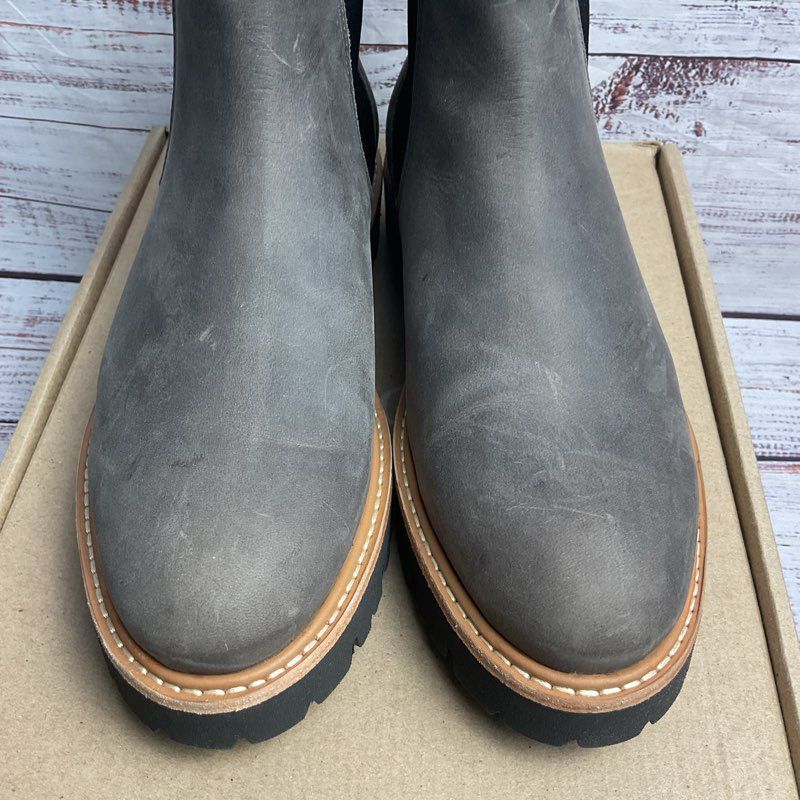 Nisolo Grey Leather Go-To Lug Chelsea Boot Women's Size 8.5