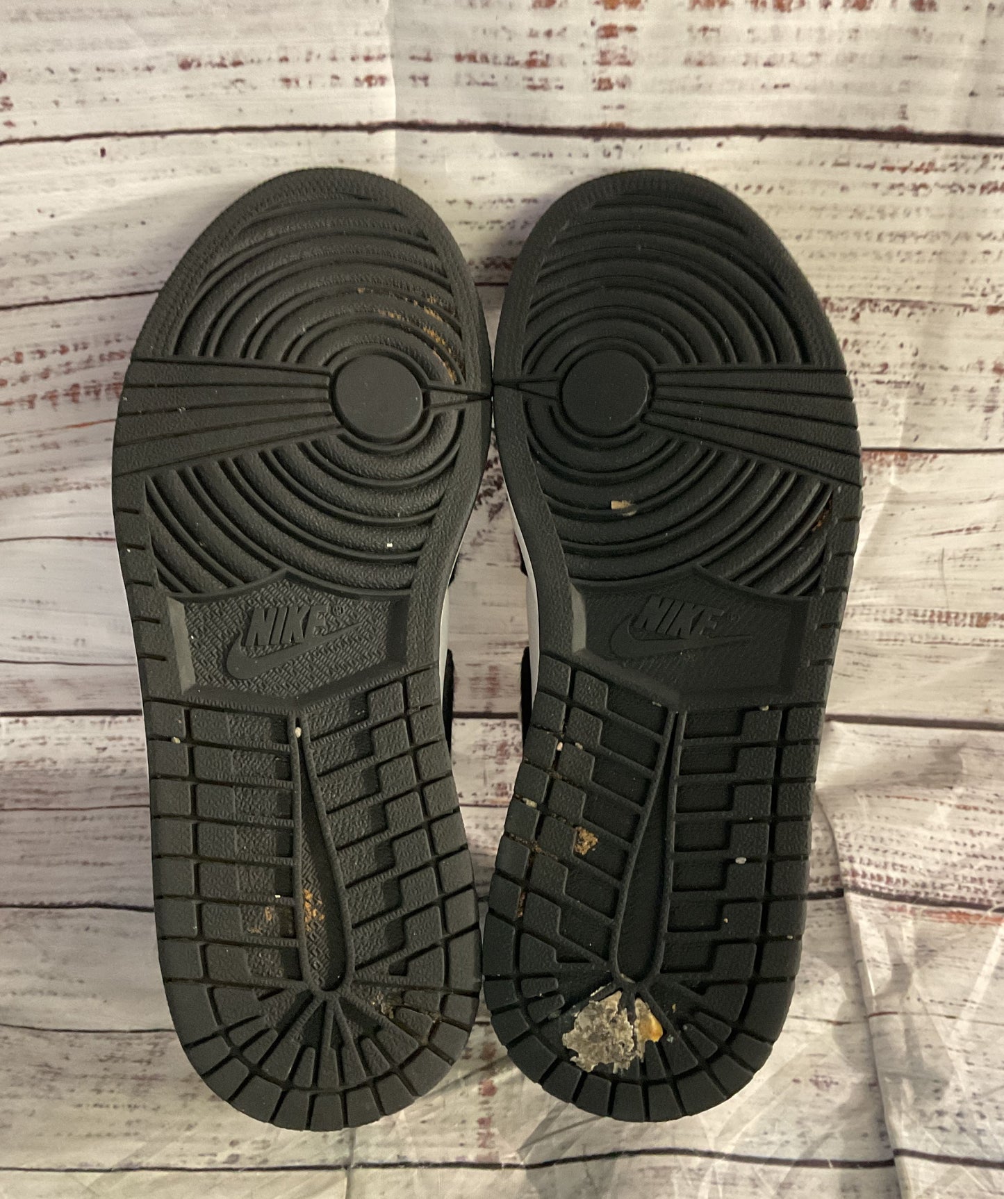 Nike Air Jordan 1 Retro OG High Twist Sneakers Black White 9.5