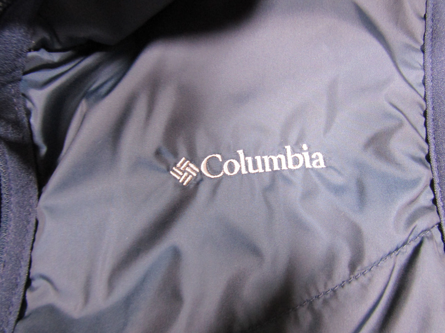 Columbia Mix It Around Women's Navy Blue Vest Size M