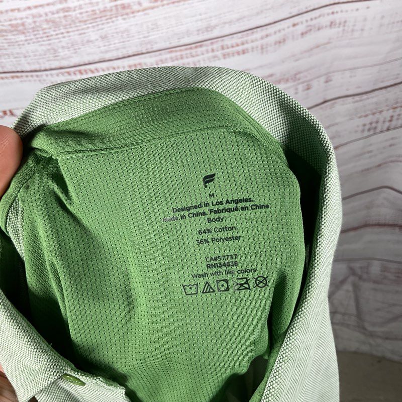 NWT Fabletics The Dash Long Sleeve Button Up Shirt - Size M
