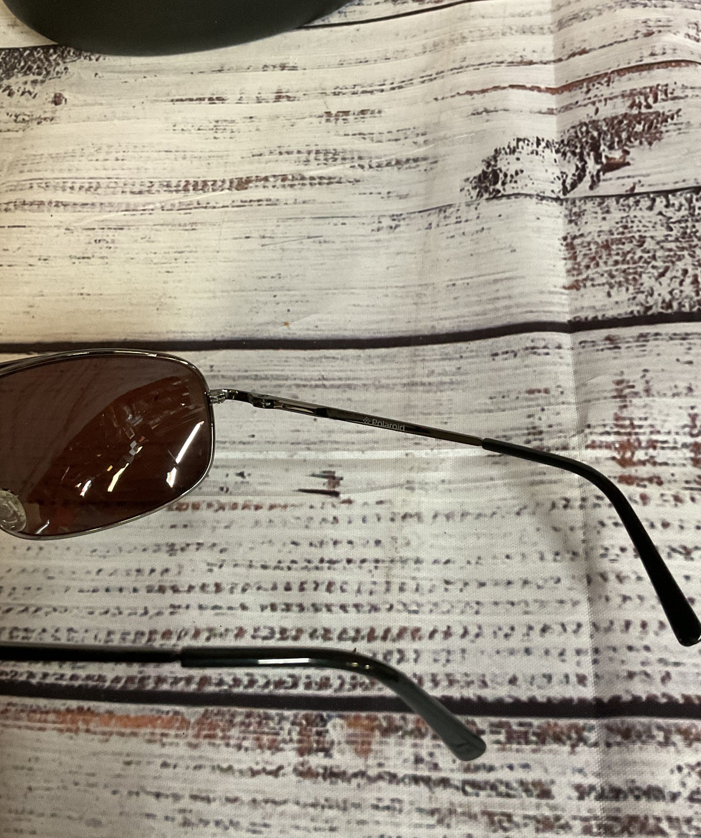 POLAROID PD18M1133A 10467 Filter Cat. 3 Sunglasses with Case