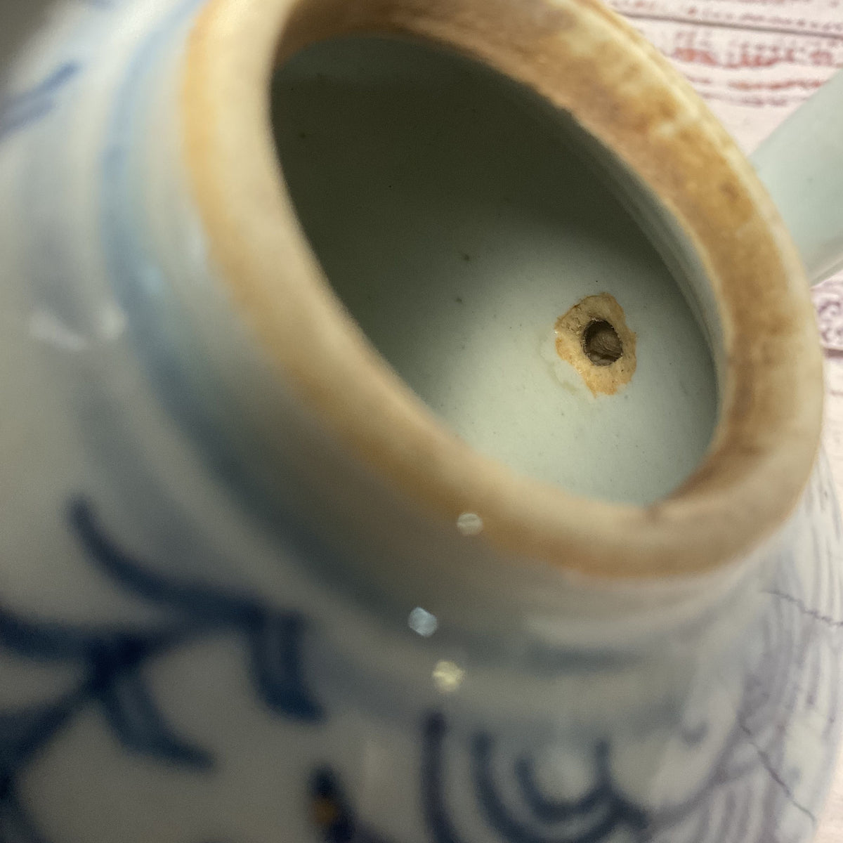 Chinese Blue White Lotus Flower Design Ceramic Porcelain Tea Pot 5"x3"x5.5"