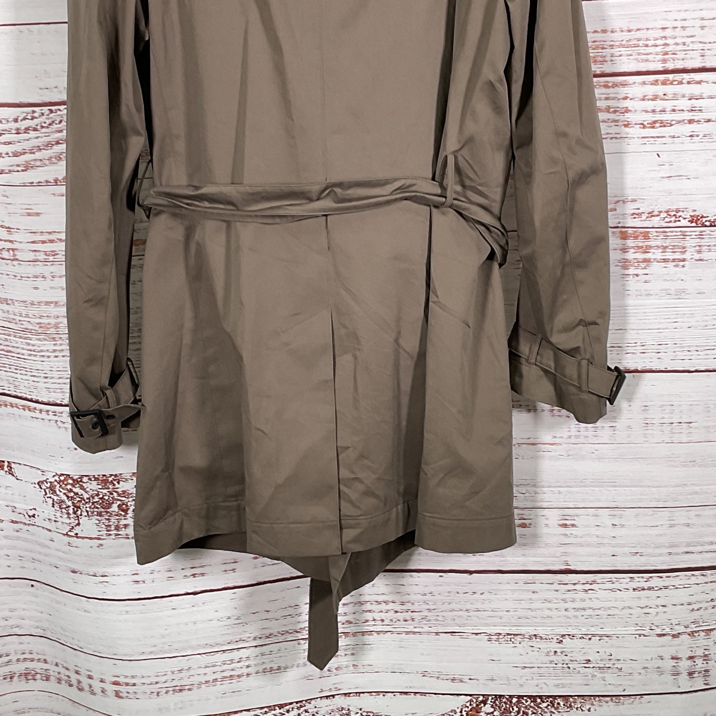 VTG. BOSS Men's Brown Double Breasted Water Repellent Trench Coat- SZ 44R