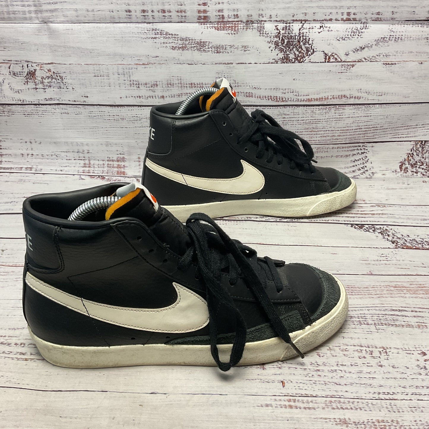 Nike Blazer Mid 77 Black White Sneaker Shoe Men Size 8.5