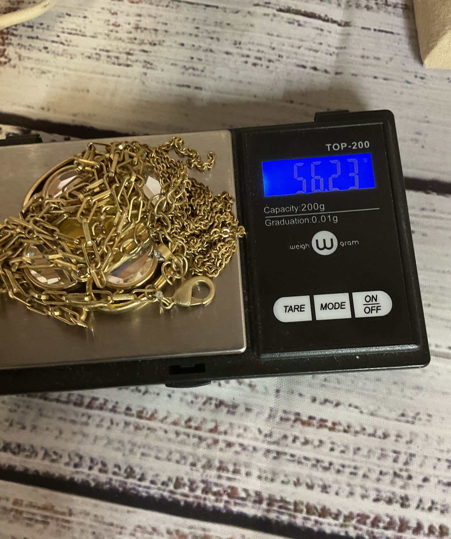 Lia Sophia Gold Tone Vintage Necklace