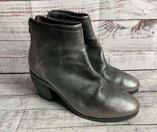 Marsell Leather Distressed Ankle Boots Gray 39