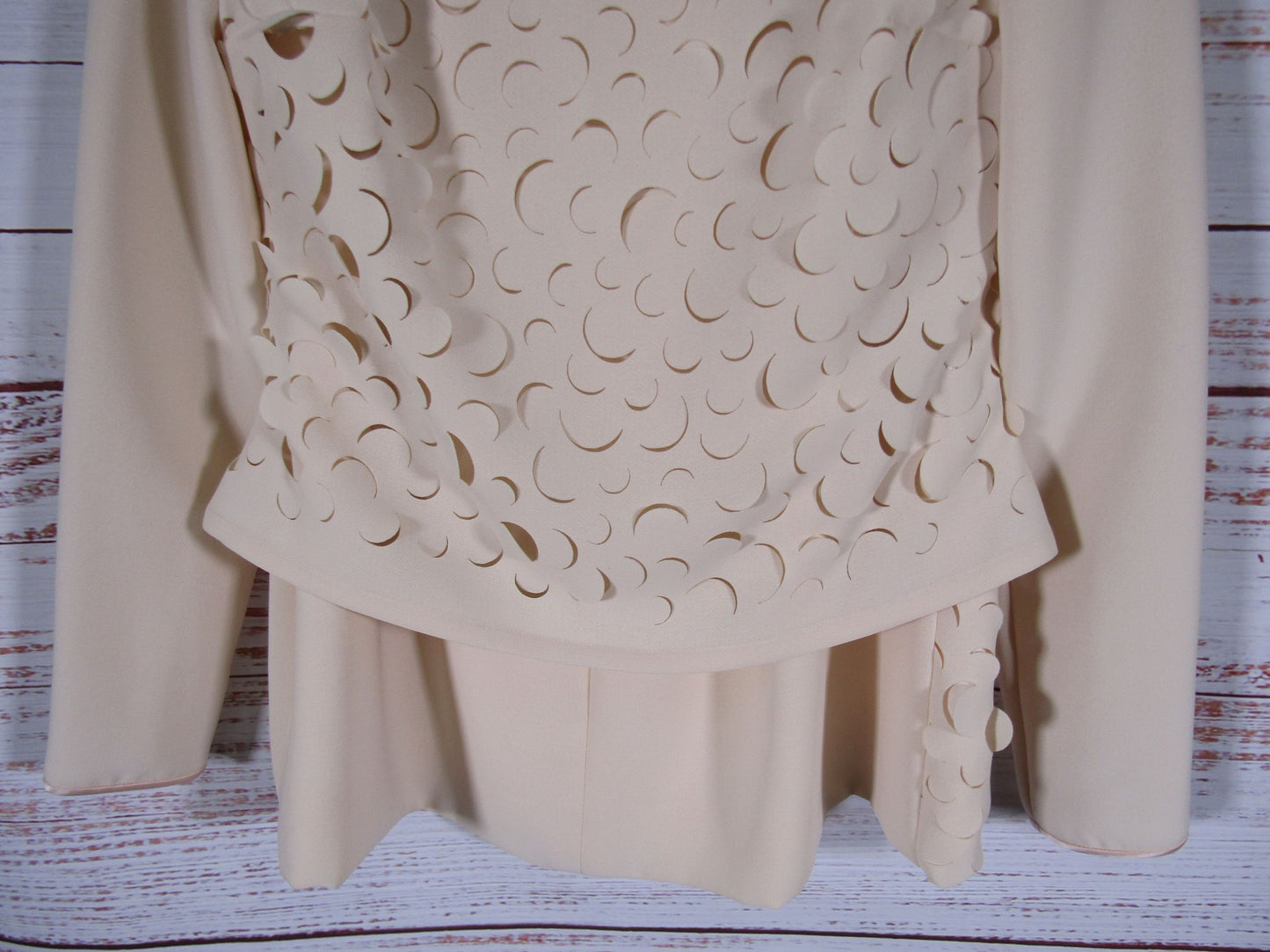 Lucy De Castenou Women's Cut Out Blouse & Skirt Set Size 6