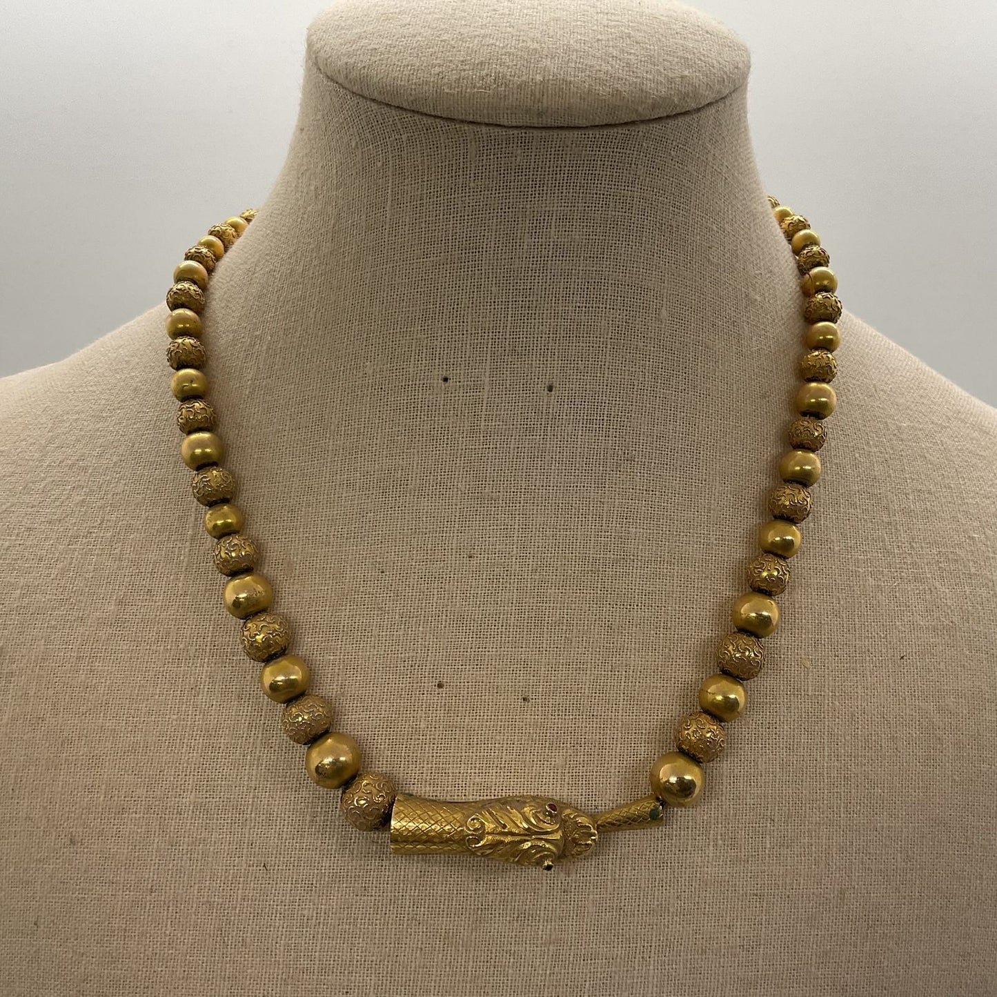 10K Yellow Gold Serpent Head Graduated Beaded 15.5" Necklace- 15.30g AS IS
