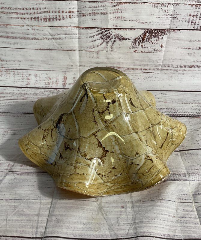 Home Decor Phillis Glass Scalloped Shell Bowl Ruffled Beige/ Brown 11"