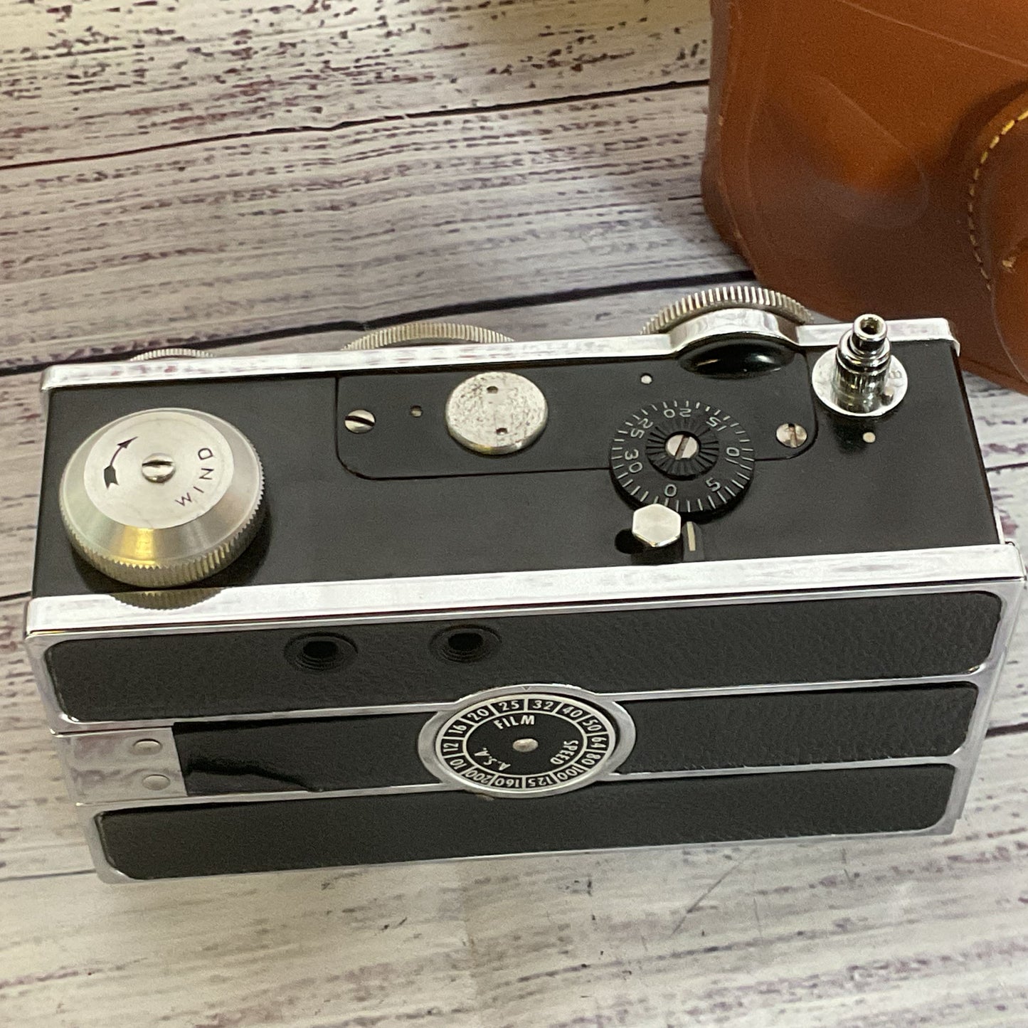 VTG. ARGUS C3 Rangefinder 35mm Camera w/ Cintar f:3.5 50mm Lens and Case- AS-IS