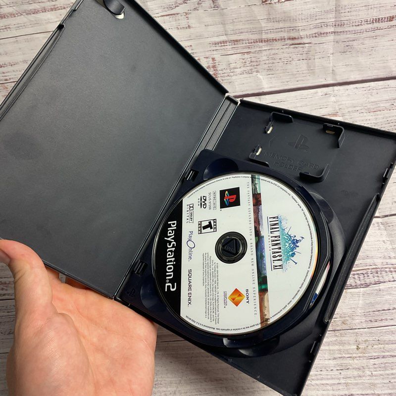 Sony Playstation 2 Final Fantasy XI Online Video Game