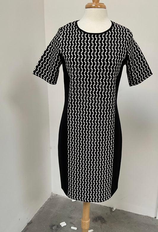 NWT Carlisle Black/white Knit Fitted Dress Size L