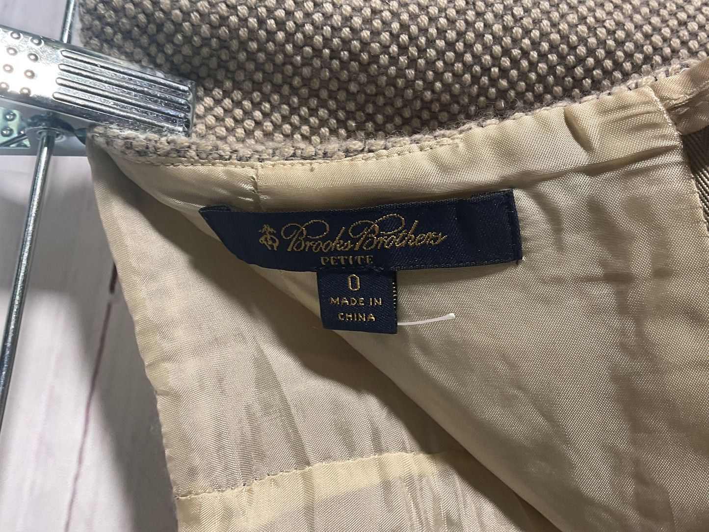 Brooks Brothers Beige Skirt - Size Petite 0