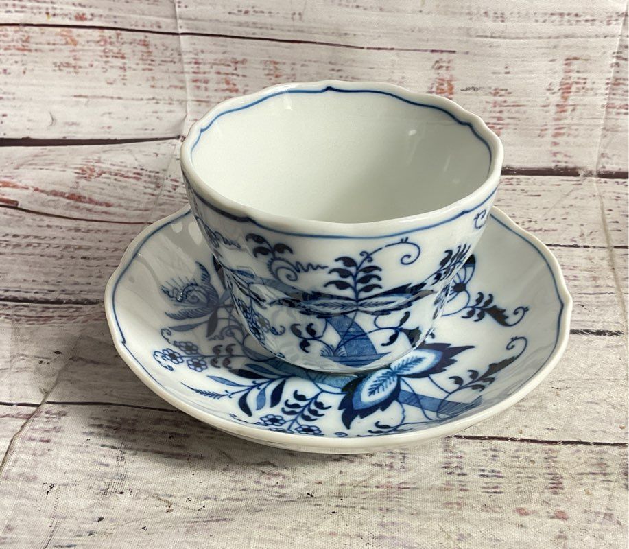 Blue Danube Blue Onion Pattern Porcelain Cup Saucer Creamer Set Blue White
