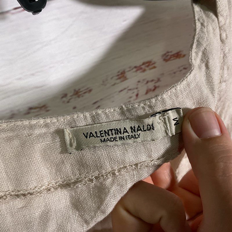 Valentina Naldi Beige Linen Sleeveless Cutout Tank Top Tank Top - Size M