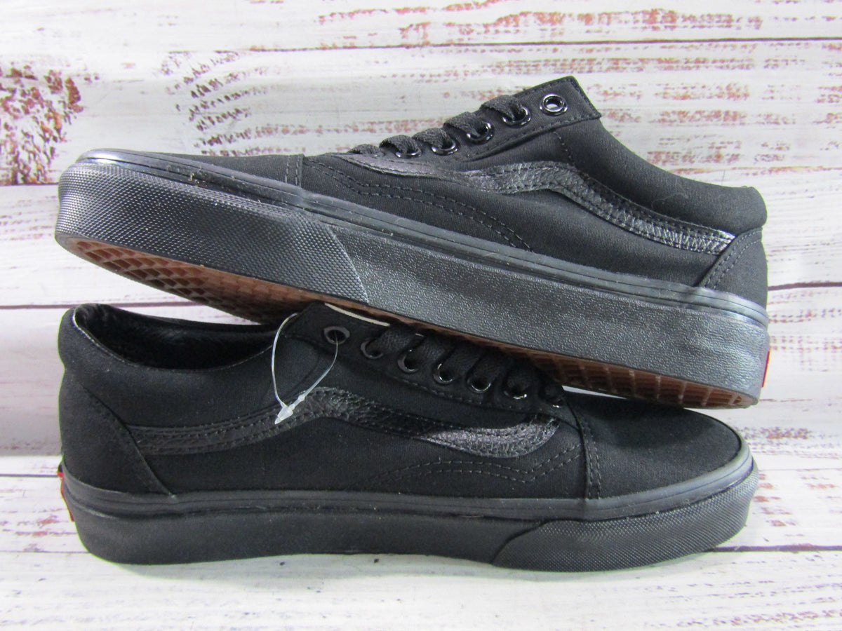 VANS Old Skool Women's Black Low Top Sneakers Size 8