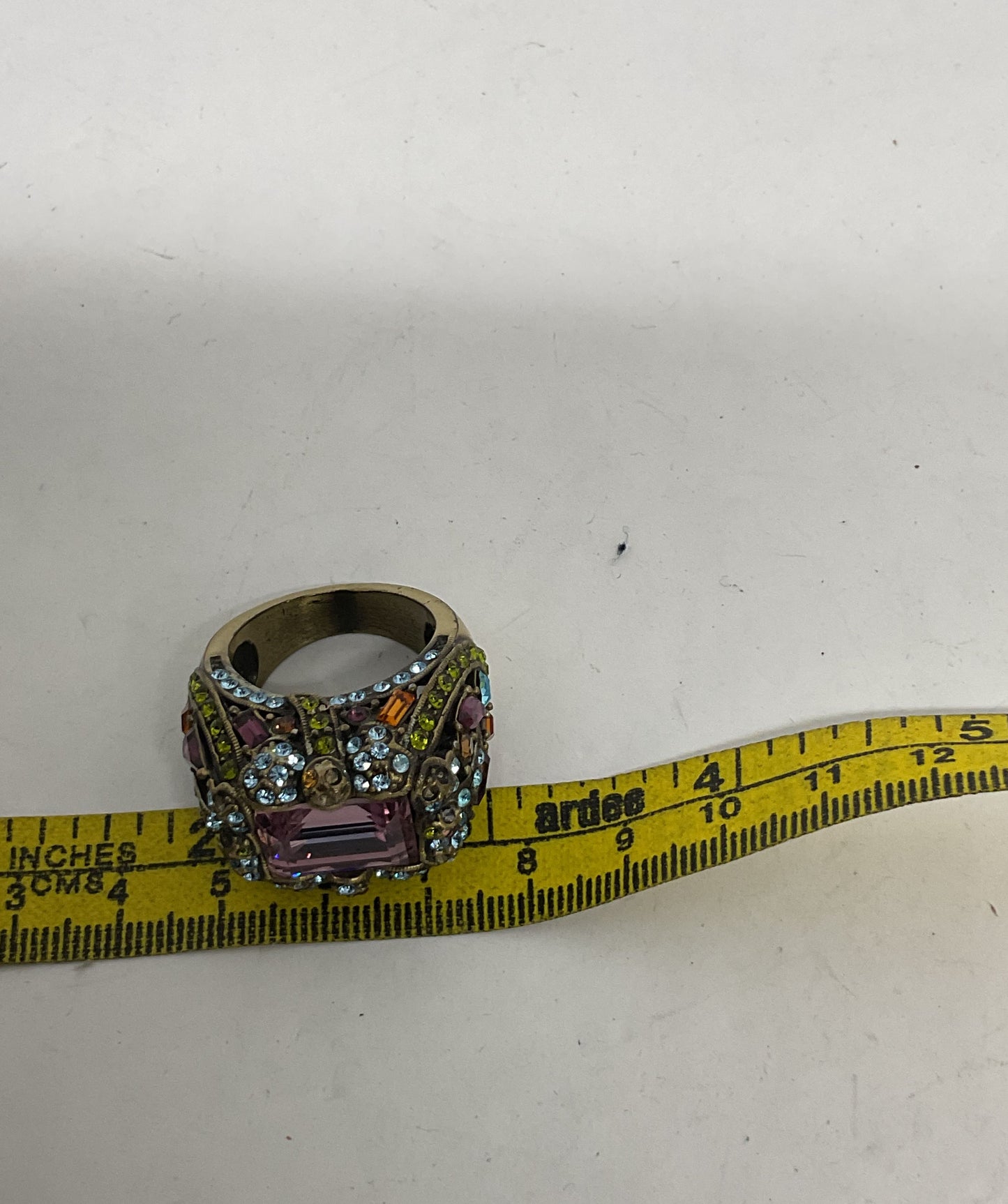 HEIDI DAUS Gold Tone Rhinestone size 10 Ring
