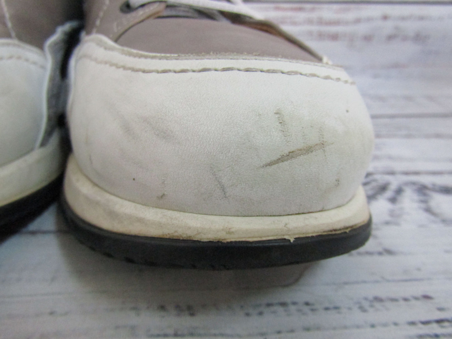Giorgio Armani Men's Gray Low Top Leather Sneaker Size 8 Made in Italy