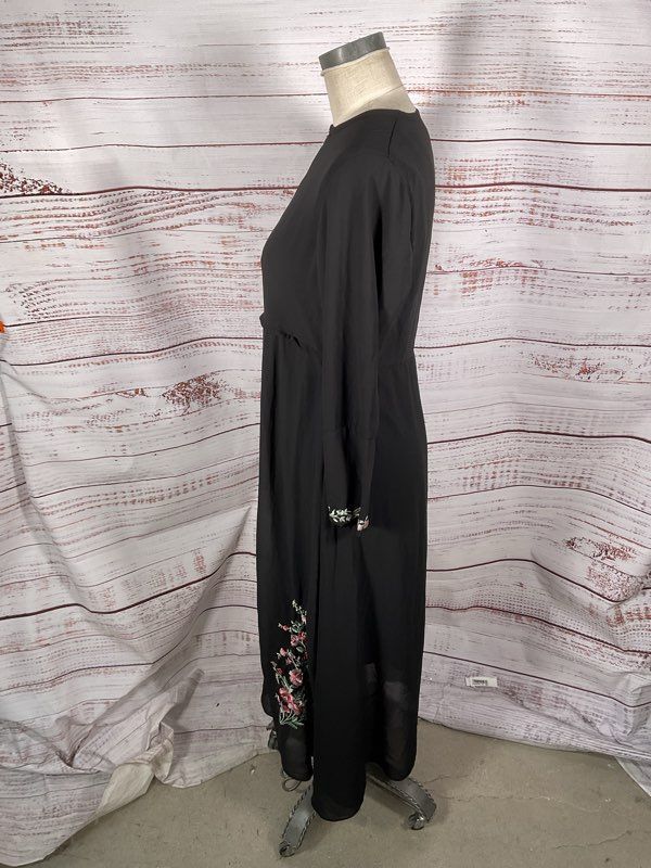 Women's Pandora Black Long Sleeve Floral Embroidered Long Dress Size XL
