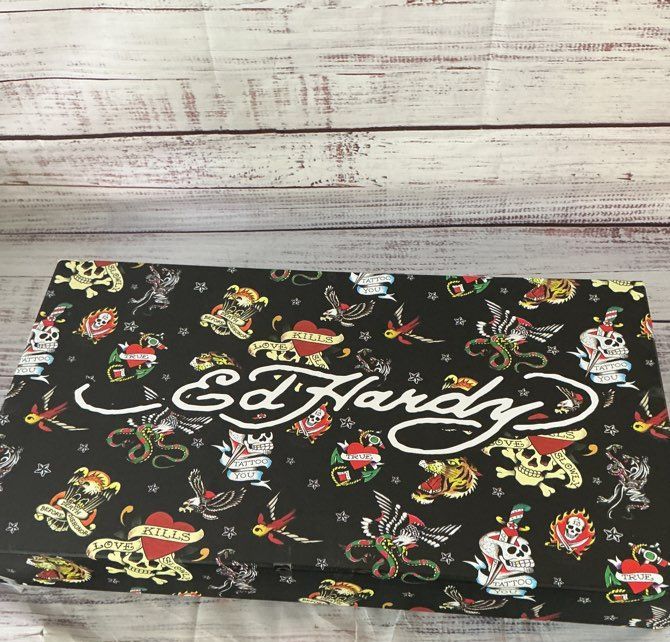 New in Box Ed Hardy Bucket Black Hat and Gloves Set
