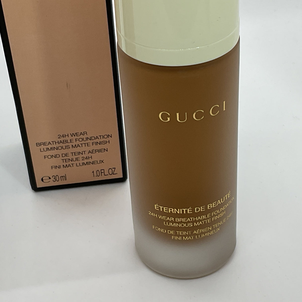 Set of 2 NEW GUCCI Eternite de Beaute 24H Wear Breathable Foundation 380N & 410N
