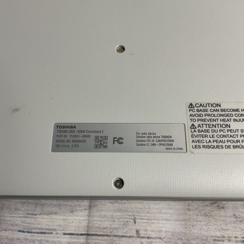 Toshiba Chromebook 2 CB35-B3340 Silver 13" Laptop in OG Box, Works