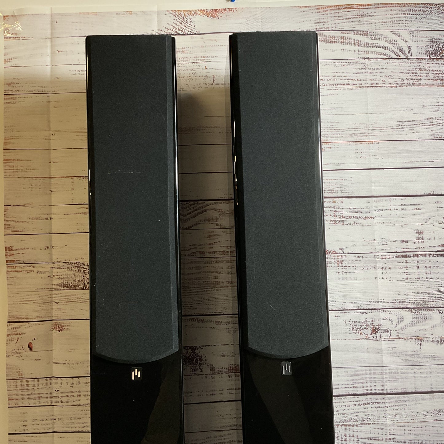APERION AUDIO Intimus 4T 4" 2-Way Tower Speakers- WORKS GREAT!!!!!