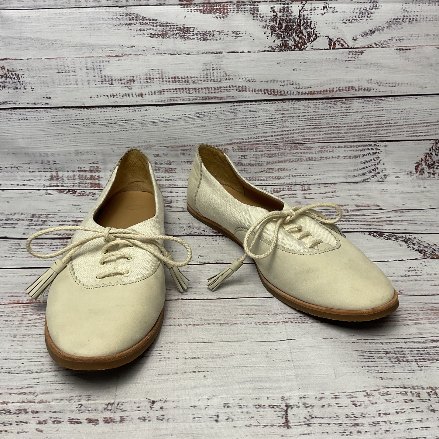 Ugg Nolita White Beige Nubuck Fabric Oxford Flat Women Size 10