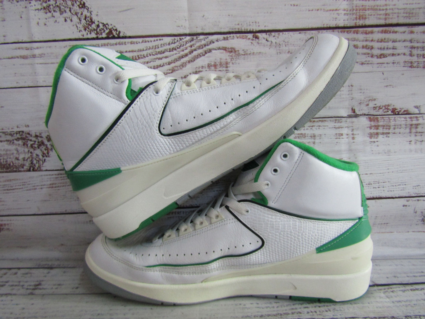 Nike Air Jordan 2 Retro Men's Lucky Green High Top Sneakers Size 11.5 DR8884-103