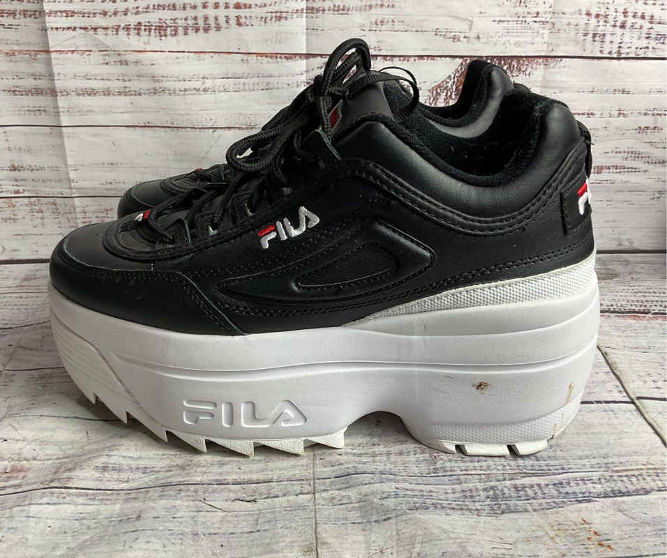 Fila Disruptor II Wedge Sneaker Black 6.5