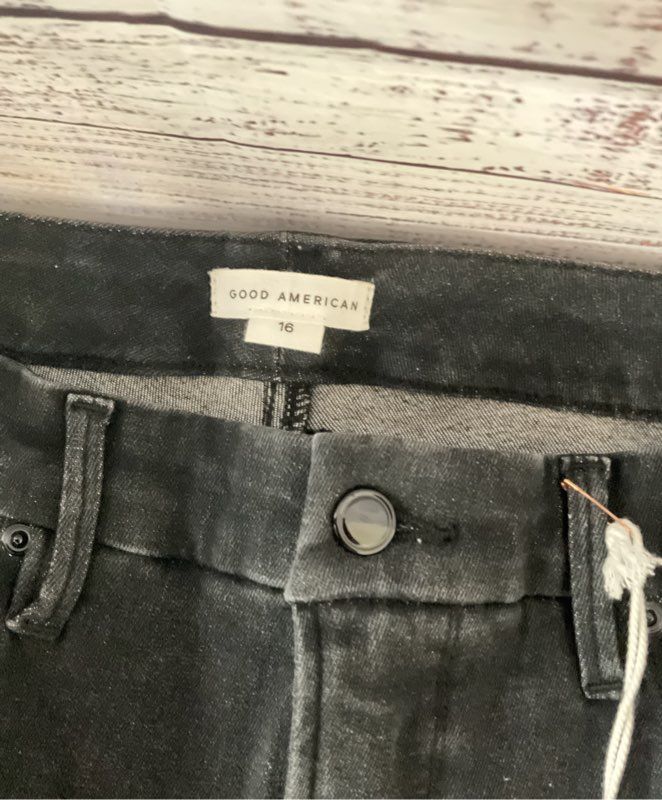 NWT Women's Good American Black Jeans Size 16