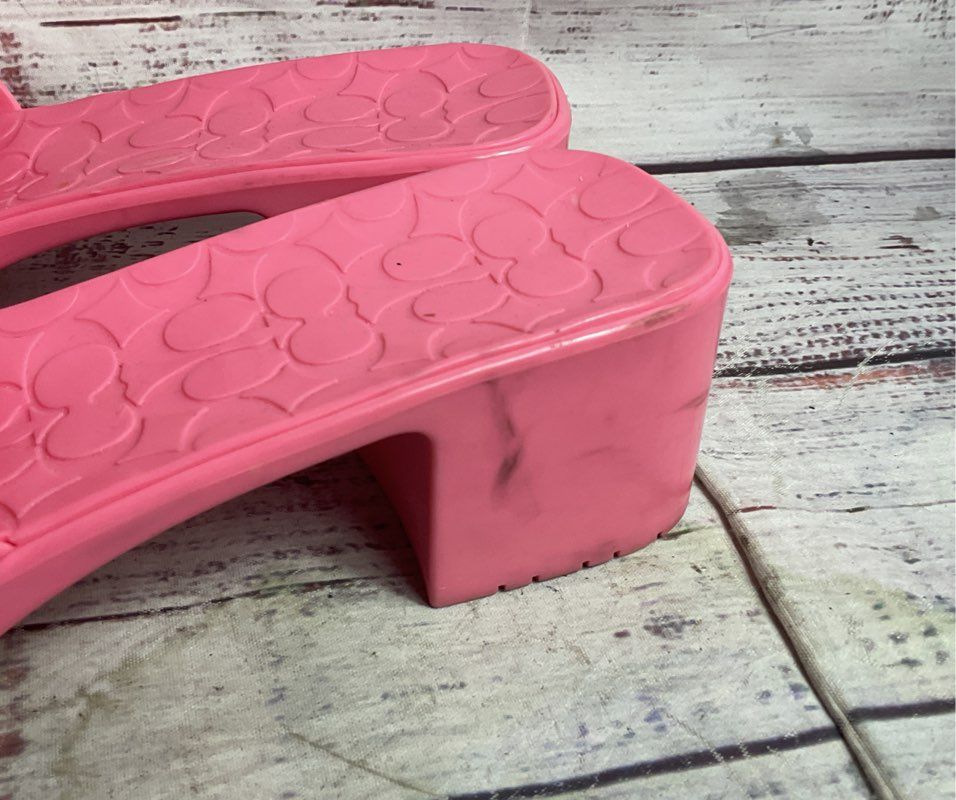Coach Scarlett Rubber Sandals Pink 10