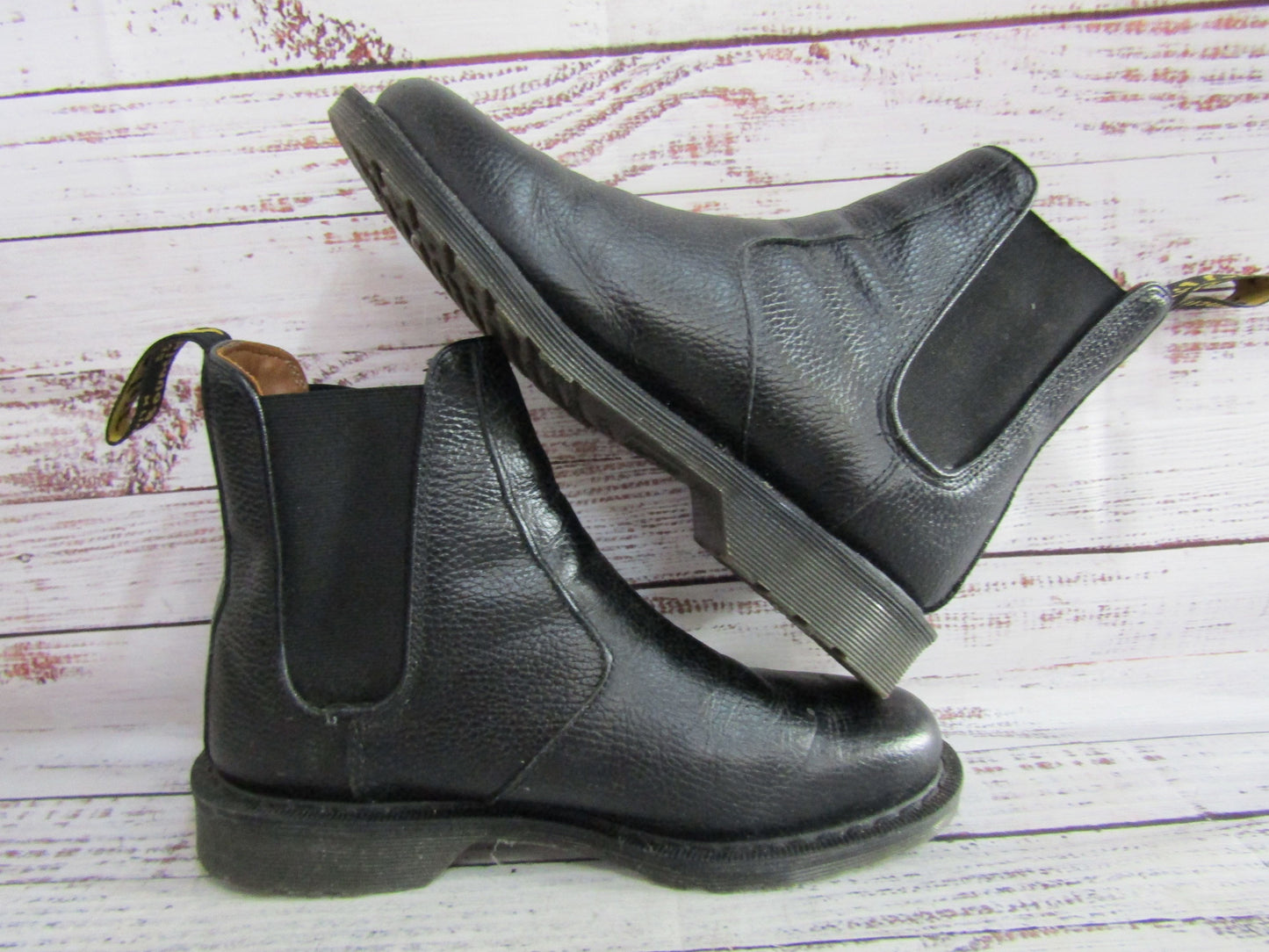Dr. Martens Victor Men's Pebbled Black Leather Chelsea Boots Size 7