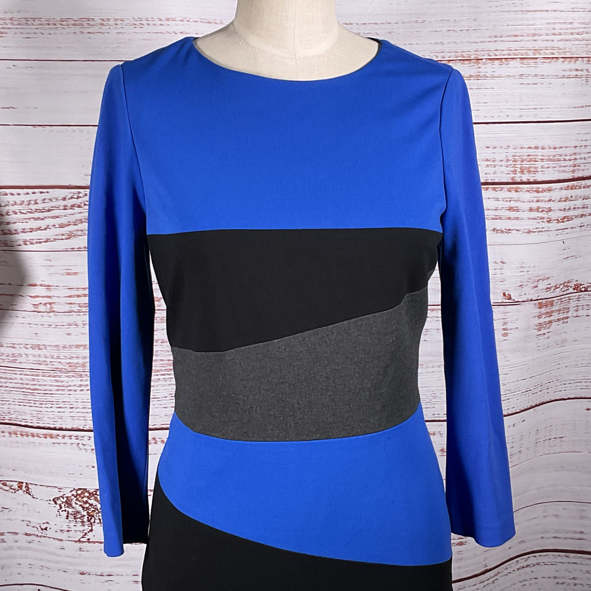 CARLISLE Women's Blue Asymmetric Pattern Long Sleeve Dress- SZ 4