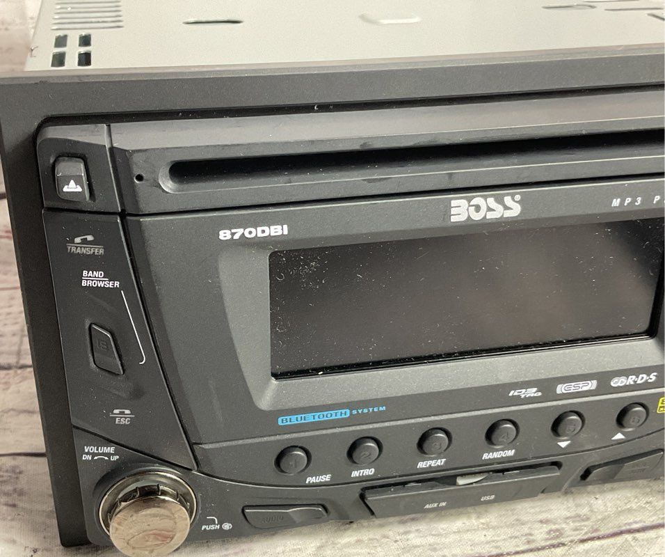 Boss Audio Systems 870DBI AM FM Radio CD Player