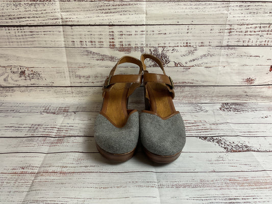 BOC Grey Clog Heel Women's - 9M