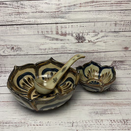 Ken Edwards Mexico Lotus 2 Bowls 12" 7.5" Ladel Ceramic