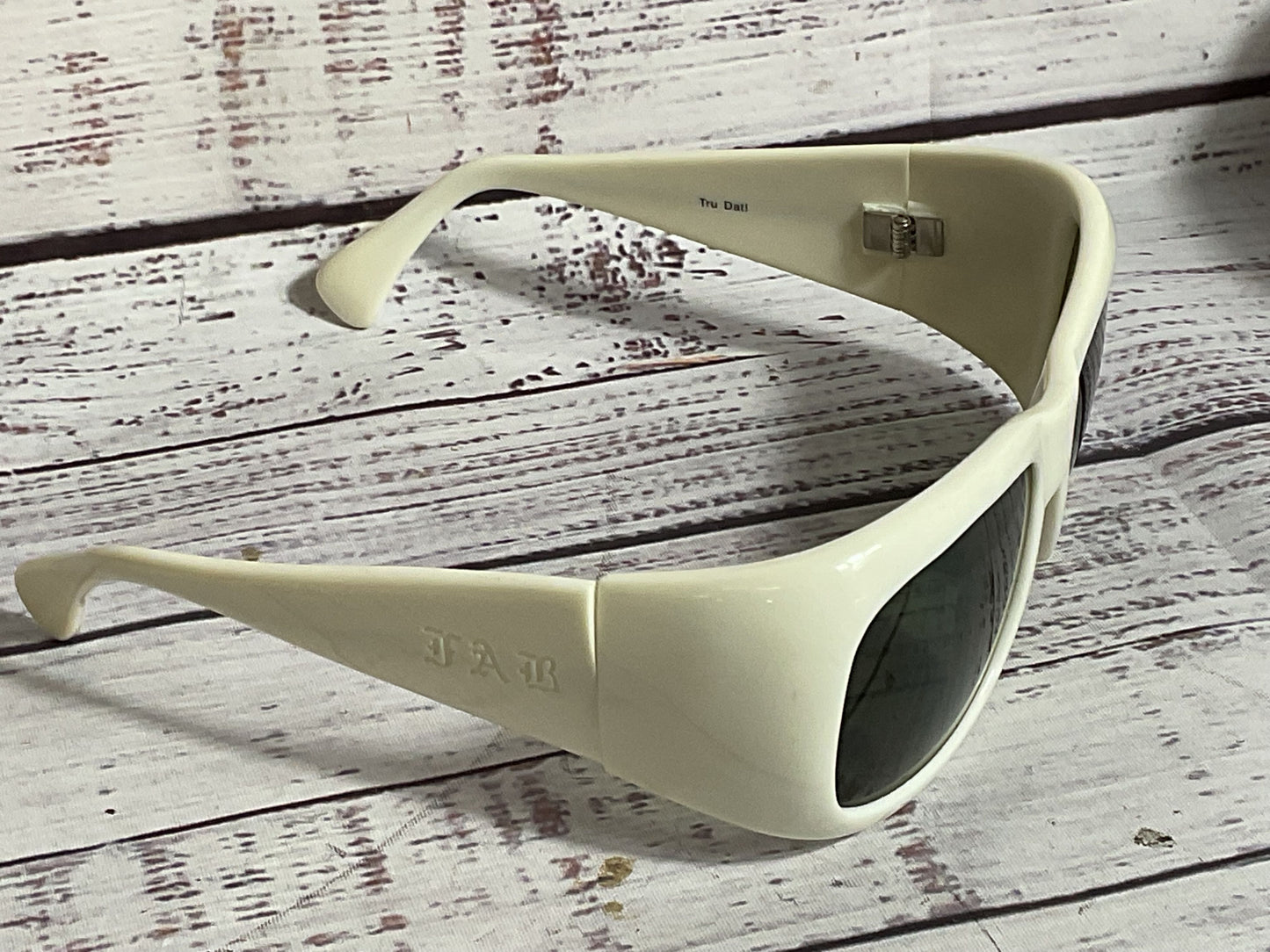 FAB Tru Dat! To All My Friends Women's White Chunky Sunglasses