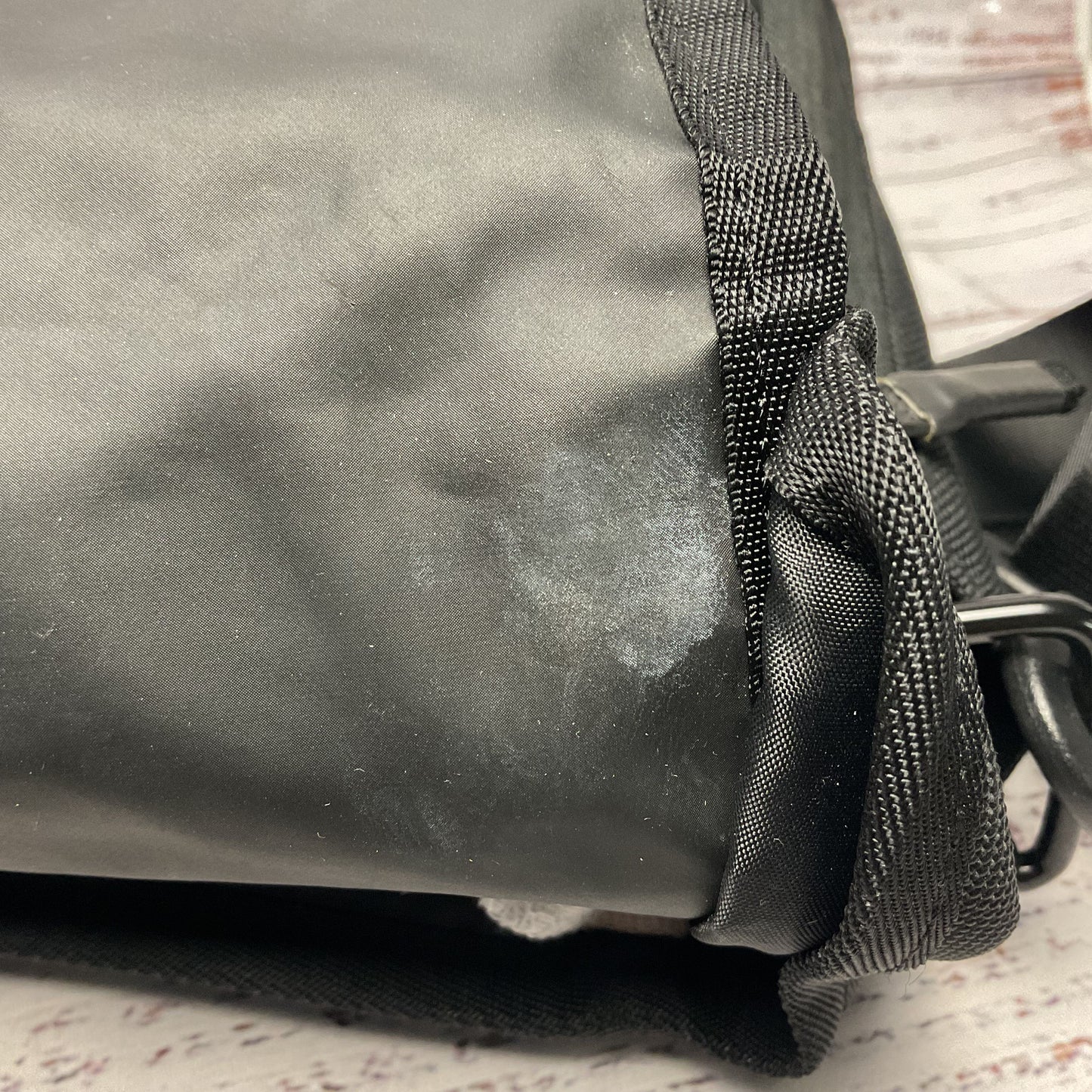 Timbuk2 Commute 2.0 3717-2 Black W/ Cross Strap Messenger Bag - Size 15x11x5