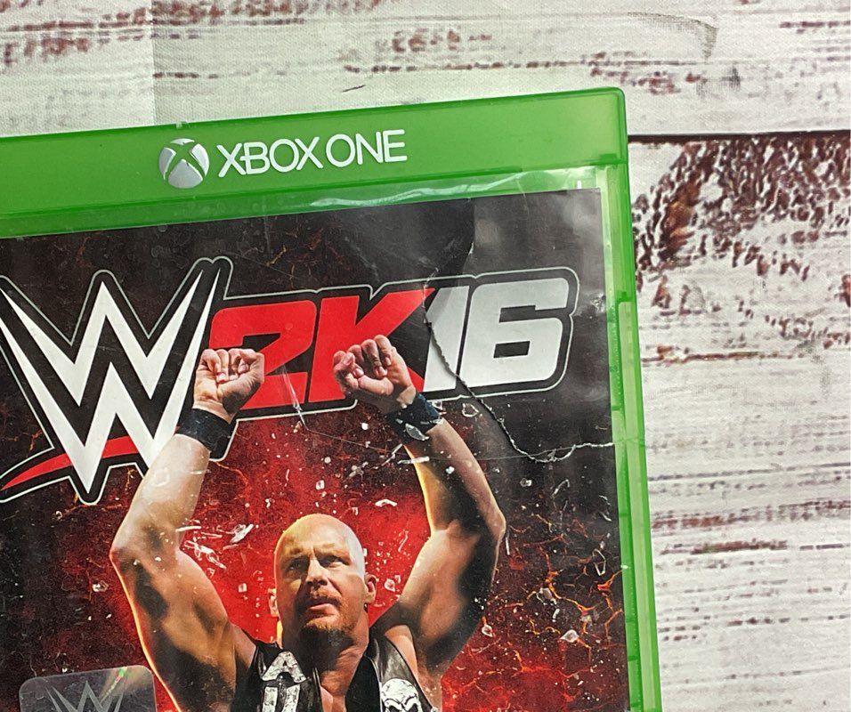 Microsoft Xbox One Set of 3 The Show 23 GTA 5 WWE2K16 Video Games