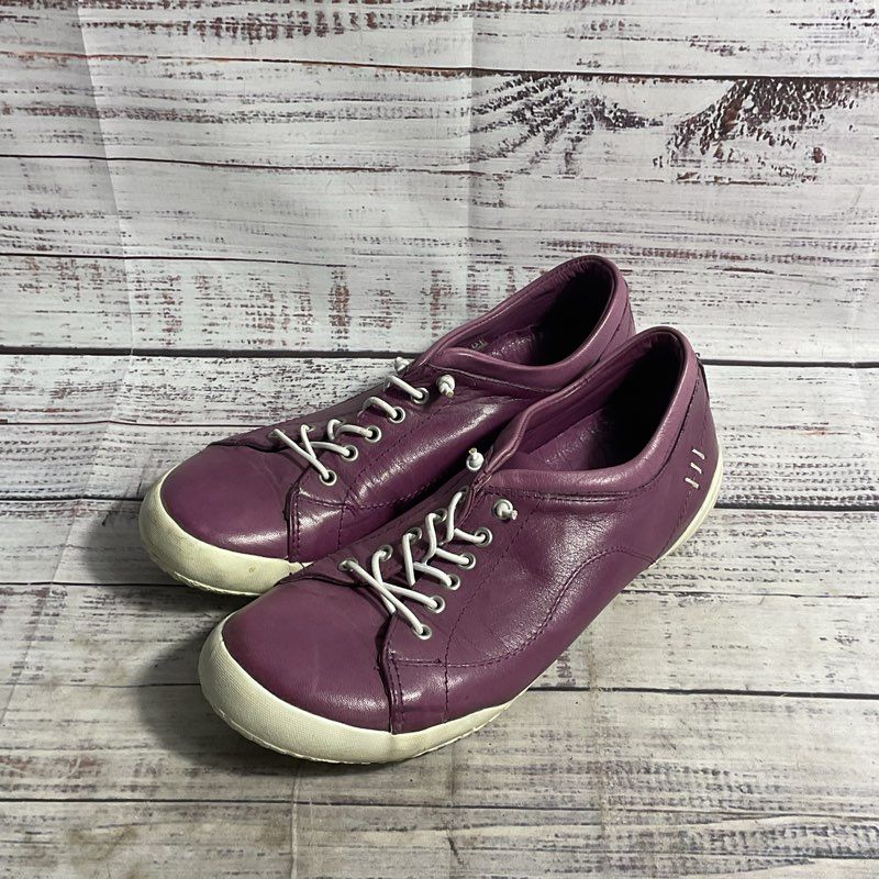 Gelato Tessa 2 Grape Purple Leather Slip On Sneaker Casual Shoe Women's 7.5 US