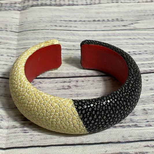 DANNIJO Loma Women's Black/Ivory Stingray Textured Leather Cuff Bracelet- 6"