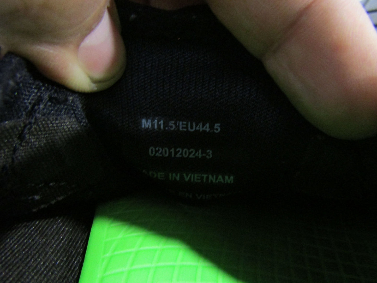 Oofos OOmg Men's Black Low Top Sneakers Size 11.5