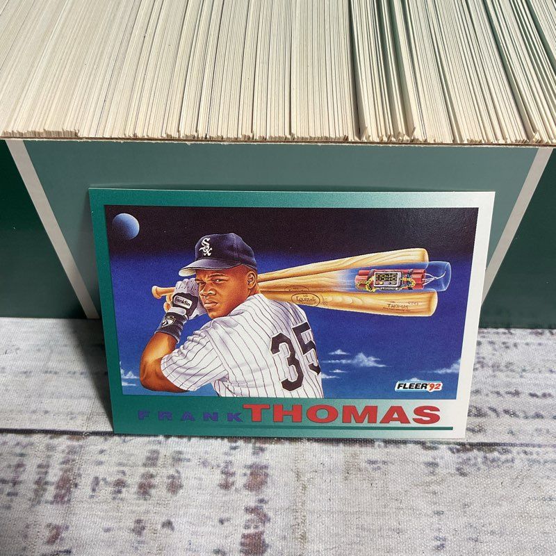 Lot Of ~700 Vintage Fleer 1992 Baseball Trading Cards In Box Griffey Sosa Bonds