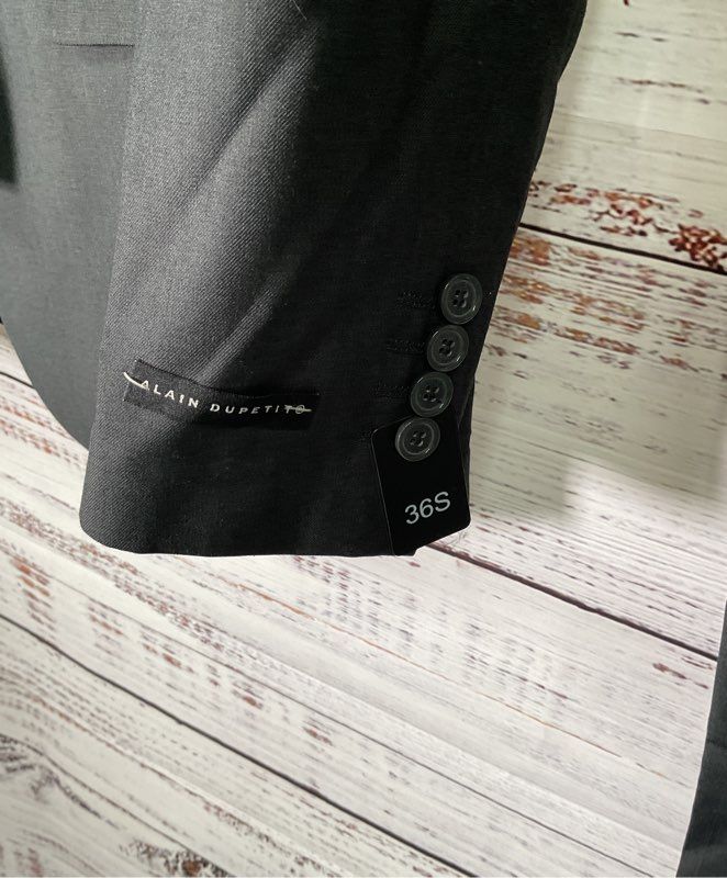 NWT Men's Alain Dupetit Gray Suit Size 36S
