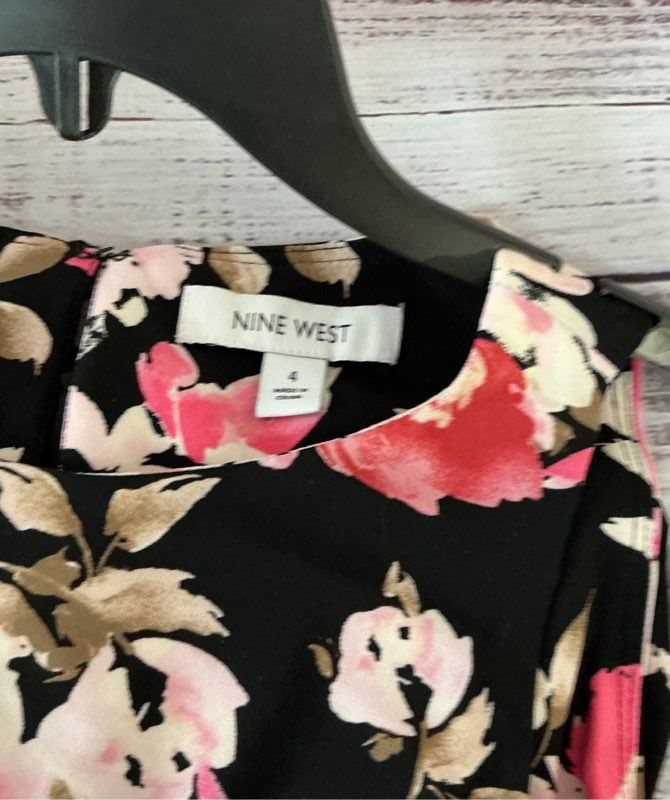 NWT Women's Nine West Floral Print Sleeveless Dress Size 4