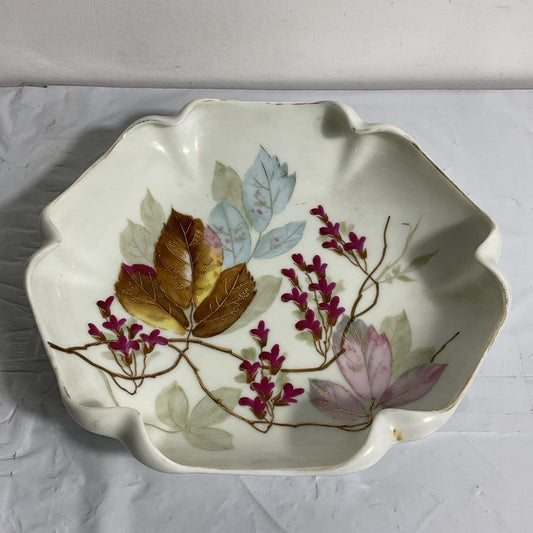 VTG. Karslbad H & Co. Floral Scalloped Edge Porcelain Plate 5 of 65