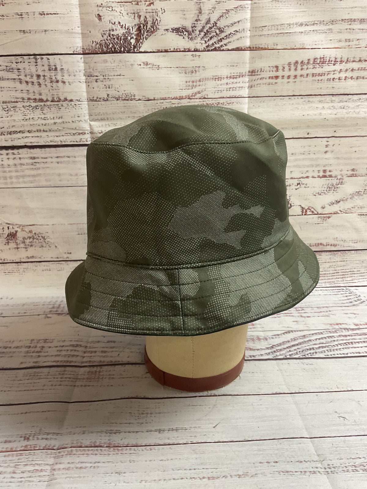 Lululemon Gray Green Camo Bucket Hat - Size OS