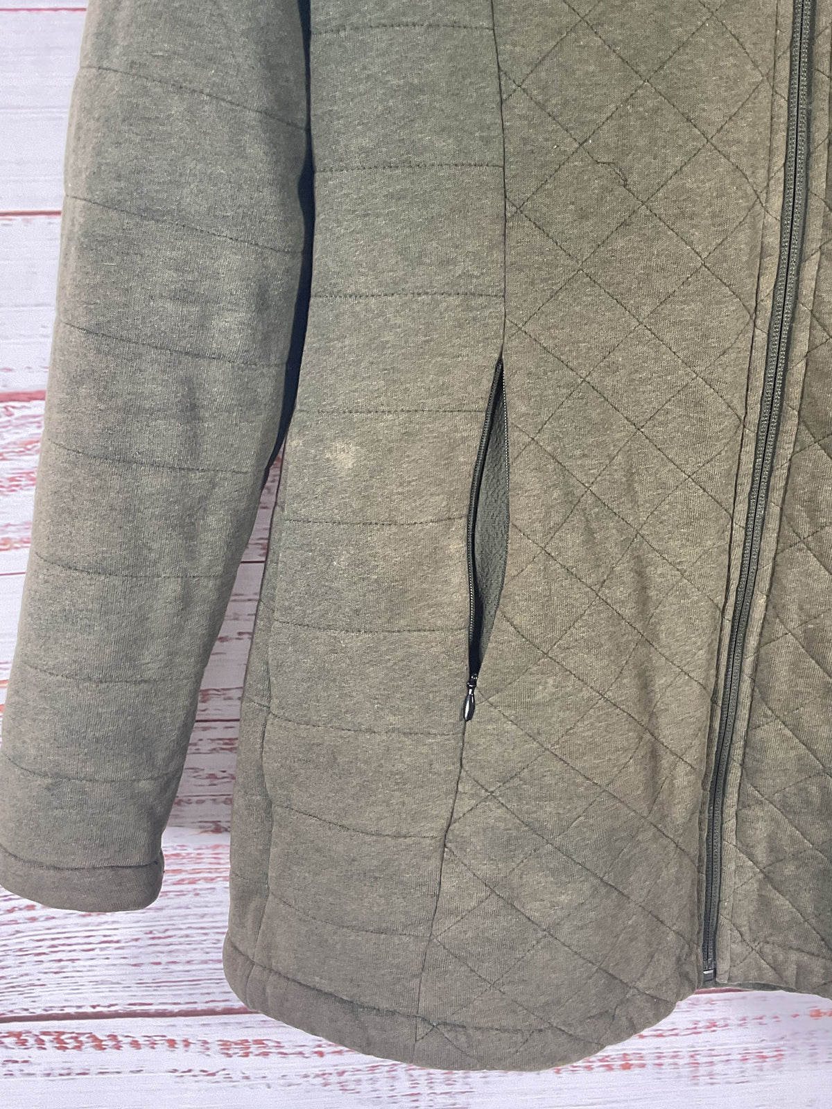 North Face Green Fleece Lined Quilted Jacket - Size M